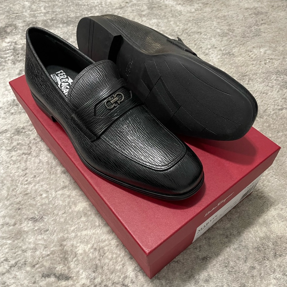 **SOLD** NIB Salvatore Ferragamo ‘Martin’ Loafer